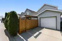 6668 185A STREET - thumbnail 37