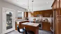 6668 185A STREET - thumbnail 10