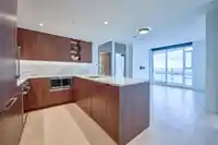 3203 9887 WHALLEY BOULEVARD - thumbnail 4