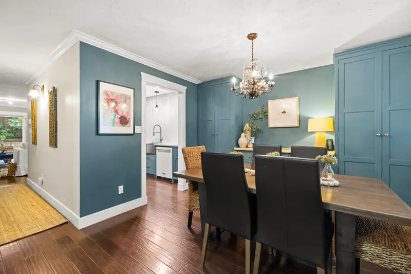 103 9507 208 STREET - photo 3 of 25