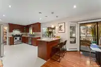 8986 146A STREET - thumbnail 16