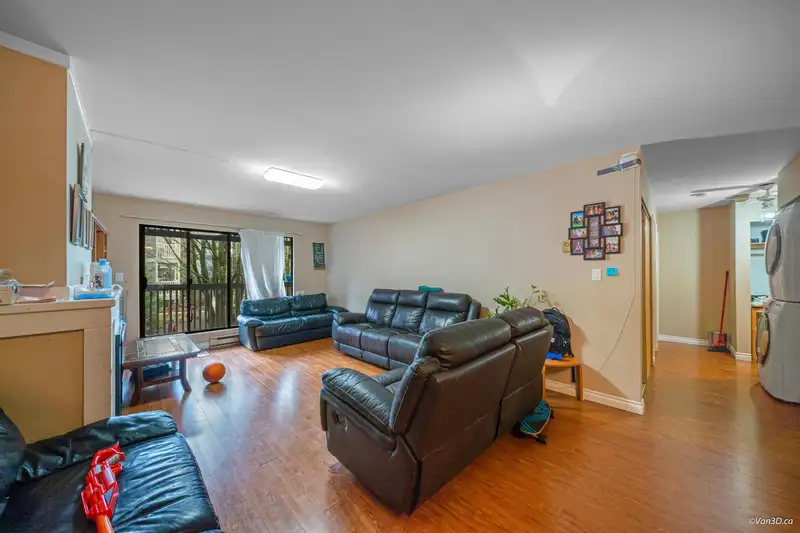 117 13507 96 AVENUE - photo 3 of 18