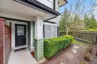 17 18211 70 AVENUE - thumbnail 3
