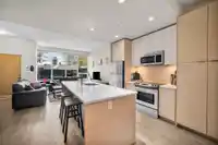 TH6 10378 133 STREET - thumbnail 12