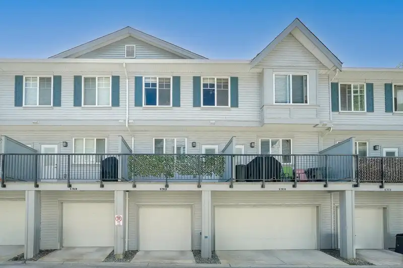 50 5858 142 STREET - photo 3 of 30