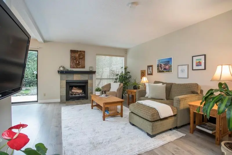 702 4900 FRANCIS ROAD - photo 4 of 25