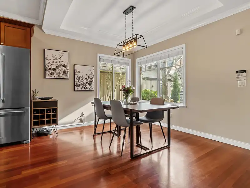 51 8717 159 STREET - photo 4 of 40