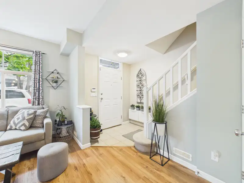 74 6465 184A STREET - photo 2 of 28