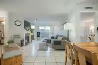 102 7435 121A STREET - thumbnail 5