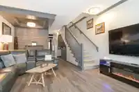 9 5988 OLD MCLELLAN ROAD - thumbnail 4