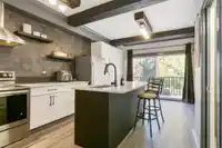 9 5988 OLD MCLELLAN ROAD - thumbnail 6