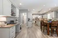 5910 164A STREET - thumbnail 9