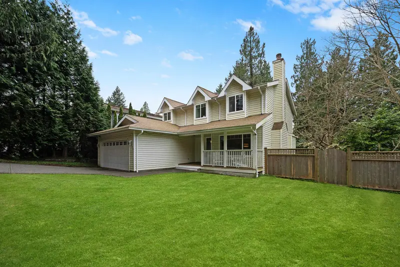 5636 MARINE DRIVE - photo 2 of 25