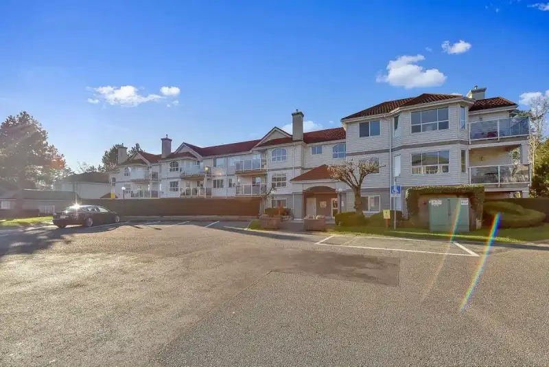 110 12733 72 AVENUE - photo 1 of 23
