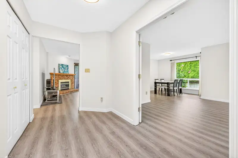 10467 GLENBROOK GROVE - photo 2 of 40