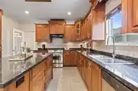 18979 70 AVENUE - thumbnail 11
