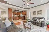 18979 70 AVENUE - thumbnail 4