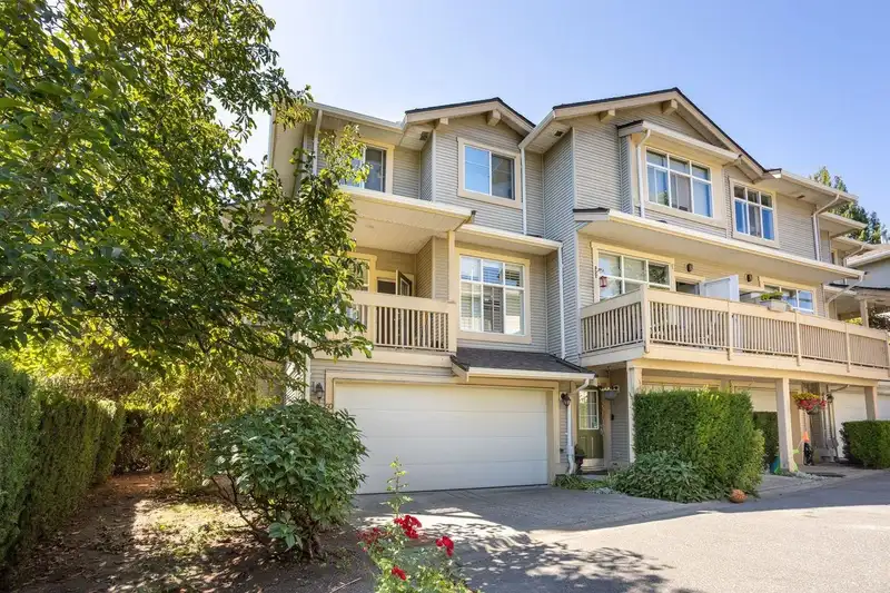 50 14959 58 AVENUE - photo 1 of 30