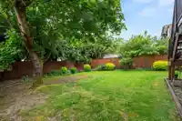 6015 195A STREET - thumbnail 21