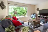 6015 195A STREET - thumbnail 5