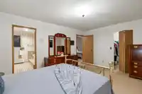 14242 101A AVENUE - thumbnail 19