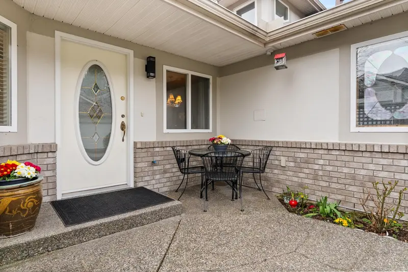 13 15099 28TH AVENUE - photo 4 of 25