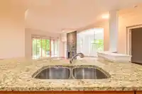 207 16469 64 AVENUE - thumbnail 9