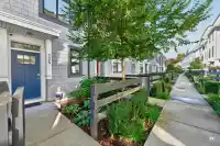 125 15235 SITKA DRIVE - thumbnail 1