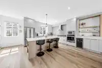 33 10488 124 STREET - thumbnail 9