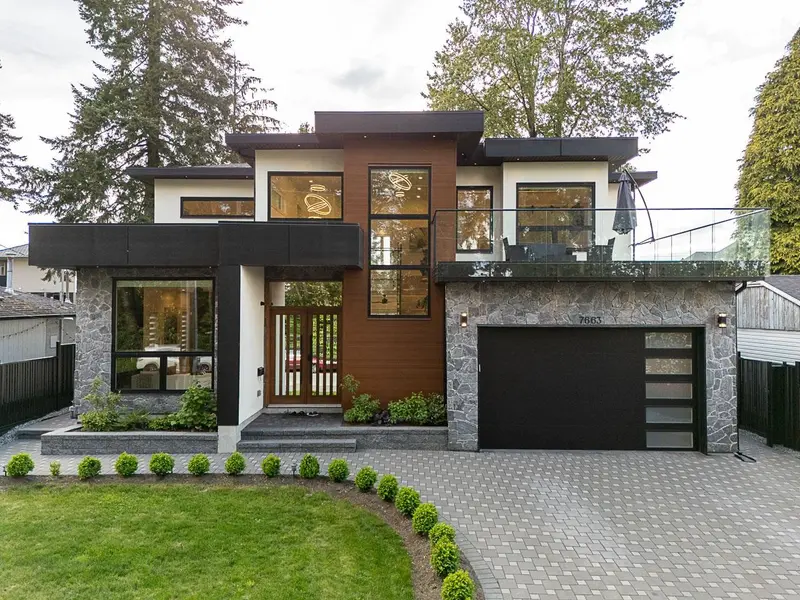 7663 127 STREET - photo 2 of 25