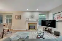 23 5811 122ND STREET - thumbnail 2