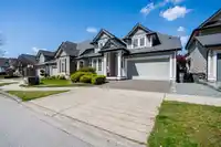 18153 70 AVENUE - thumbnail 3