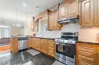7093 126 STREET STREET - thumbnail 7