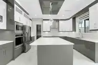 6291 150A STREET - thumbnail 8