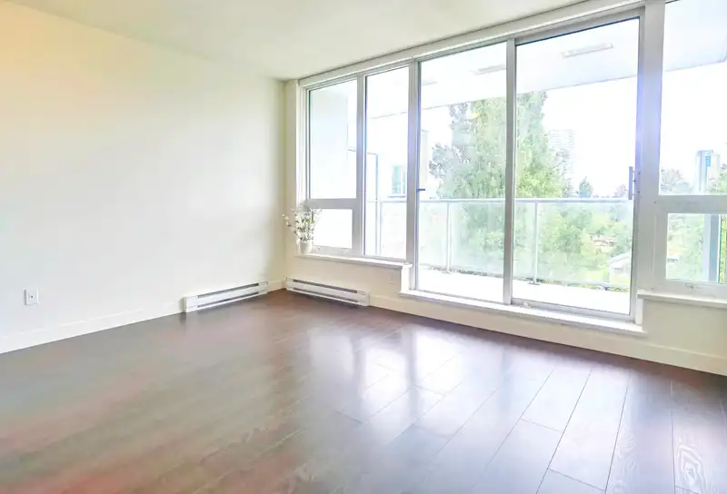 811 13696 100 AVENUE - photo 3 of 19