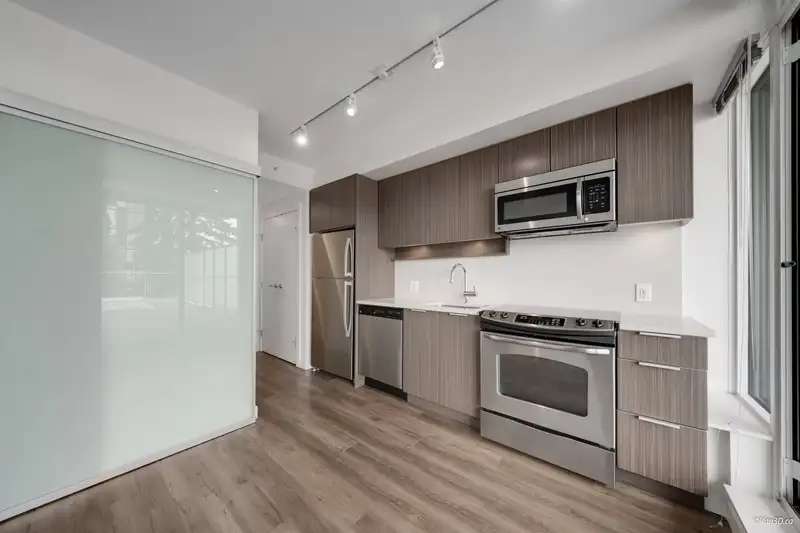 405 13308 CENTRAL AVENUE - photo 3 of 20
