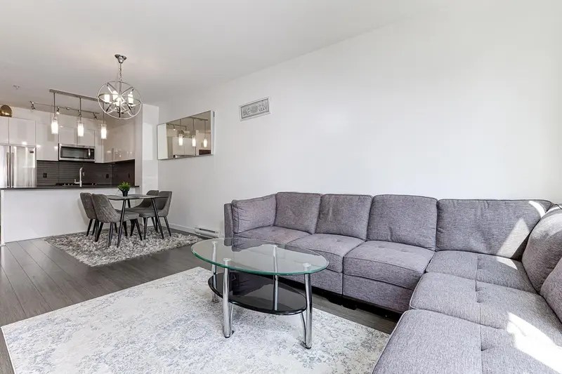 324 15138 34 AVENUE - photo 1 of 25