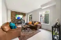 6143 150B STREET - thumbnail 10