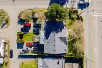 8412- 8414 156 STREET - thumbnail 1