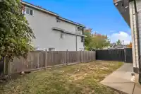 17284 61A AVENUE - thumbnail 35