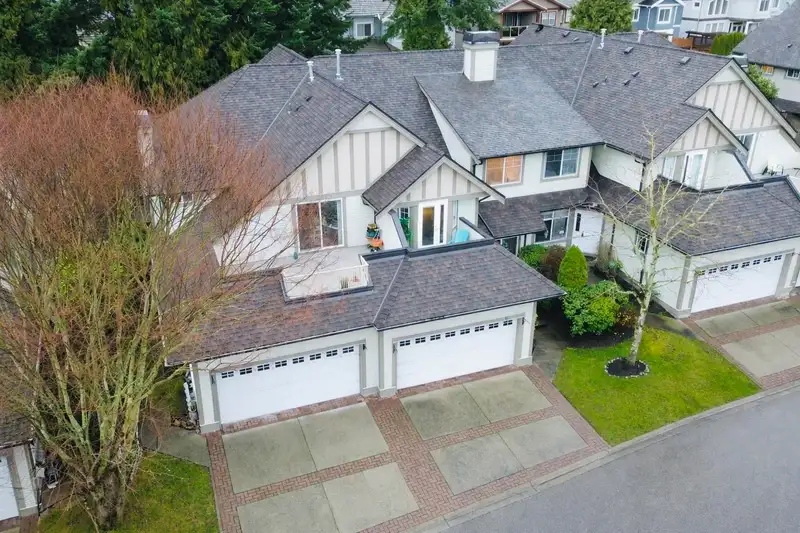 43 5811 122 STREET - photo 4 of 33