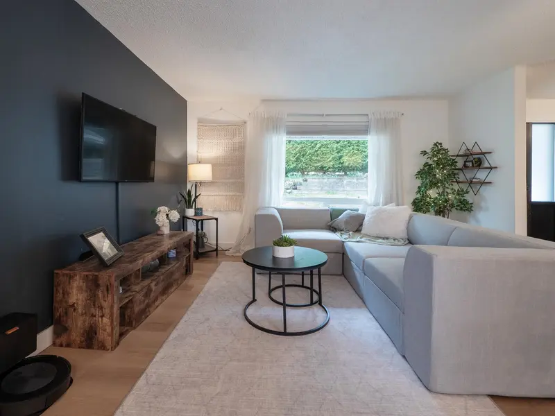 617 GOWER POINT ROAD - photo 2 of 25