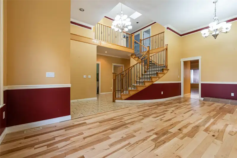 8115 169 STREET - photo 3 of 27