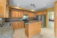 8115 169 STREET - thumbnail 8