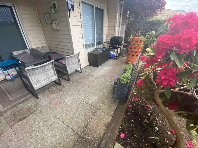 103 9299 121 STREET - photo 3 of 40