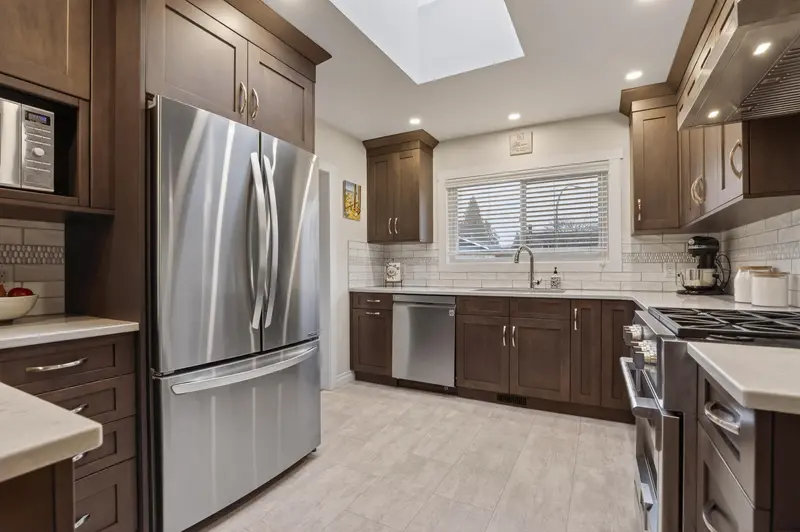 820 BALLANTRAE COURT - photo 2 of 25