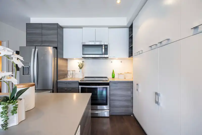 405 13963 105 BOULEVARD - photo 3 of 24