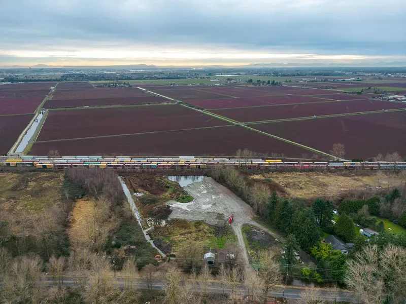 17260 RIVER ROAD - photo 3 of 18