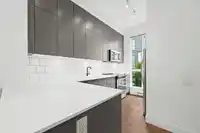 8 14955 101A AVENUE - thumbnail 11