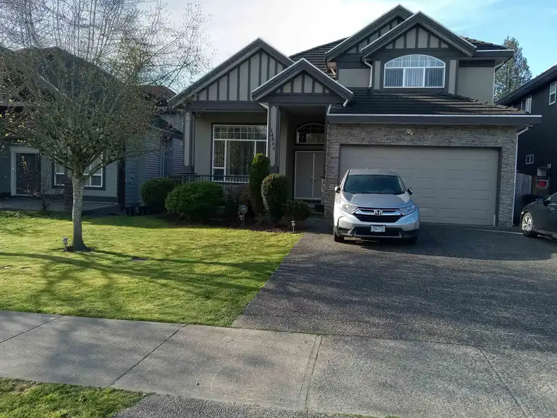 14866 67A AVENUE - photo 1 of 2